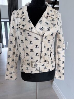 Cream Logo Moto Jacket size M